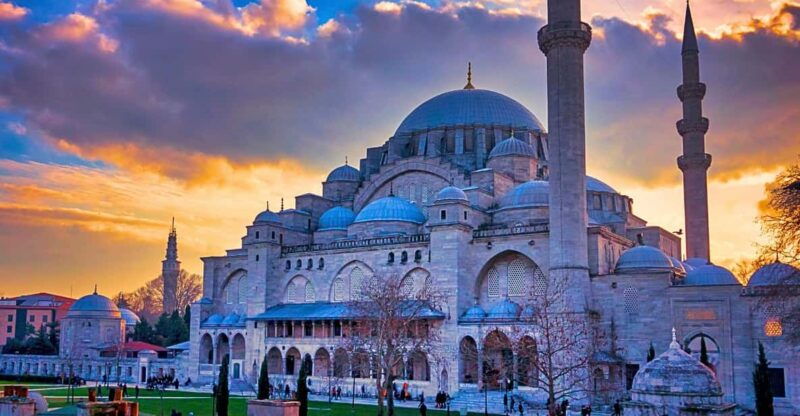 istanbuls-best-full-day-private-tour-old-city-balat