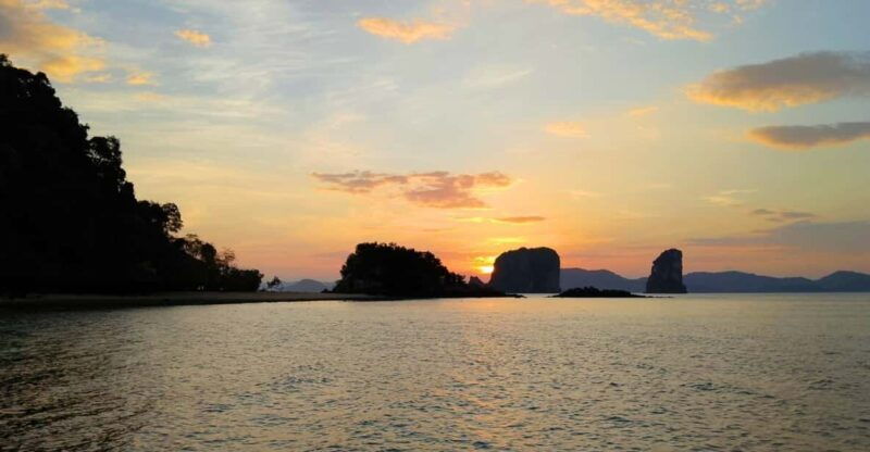 ko-yao-yai-hong-island-plankton-longtail-boat-sunset-tour