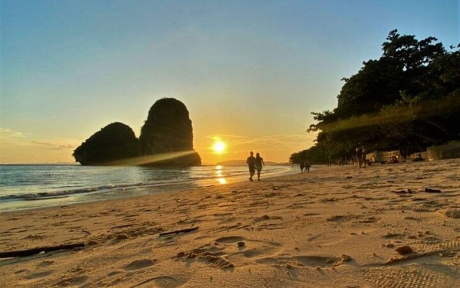 krabi-bioluminescent-plankton-snorkeling-sunset-tour