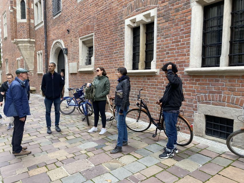 krakow-old-town-bike-tour-with-a-guide