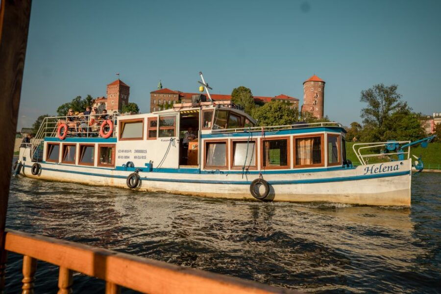 krakow-vistula-river-sightseeing-cruise-%ef%b8%8f