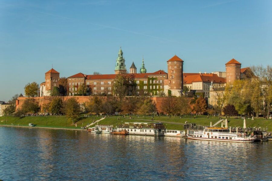 krakow-wawel-castle-and-cathedral-salt-mine-with-lunch
