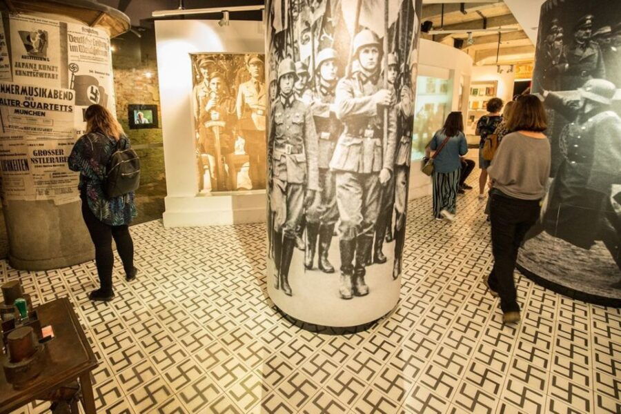 krakow-wawel-underground-schindler-wieliczka-auschwitz