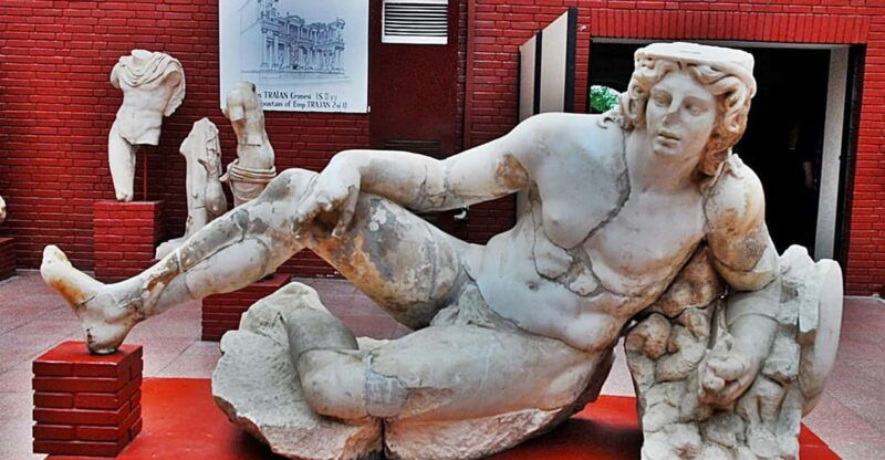kusadasi-private-ephesus-tour-skip-the-crowds-and-lines