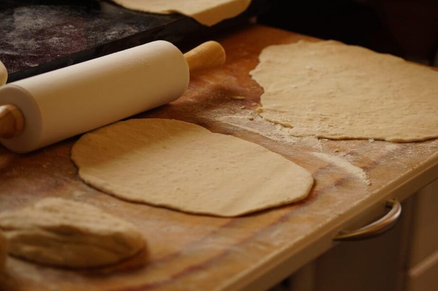 lapland-reindeer-herder-camp-visit