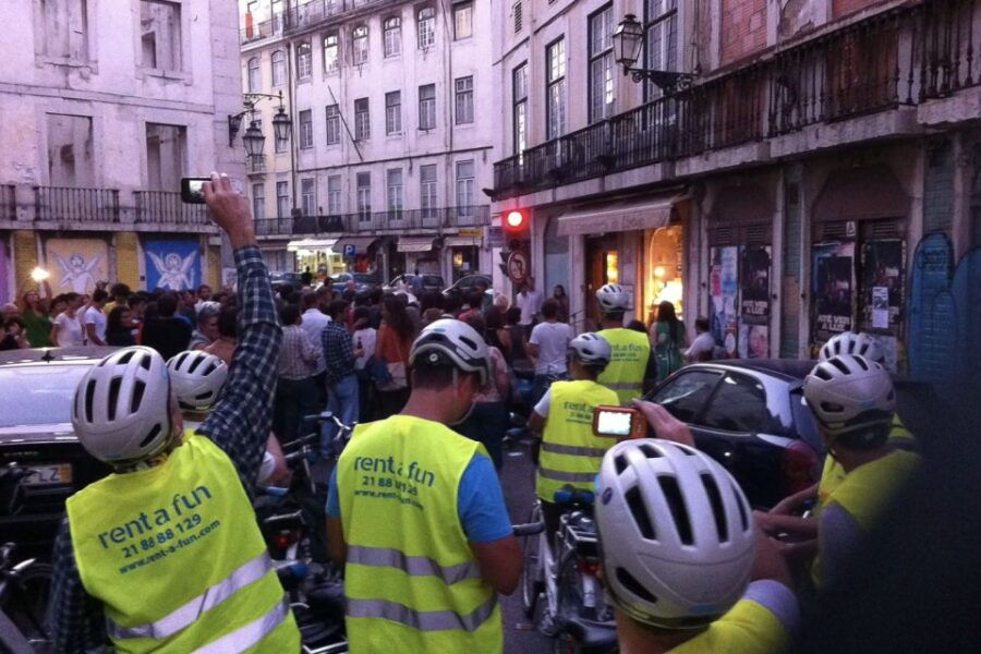 lisbon-7-hills-half-day-electric-bike-tour