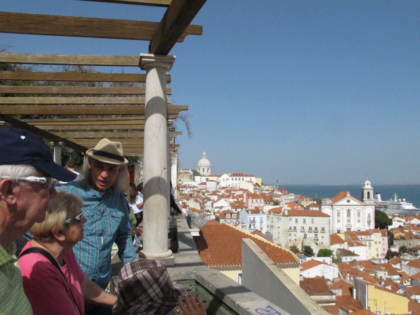 lisbon-city-introduction-guided-walking-tour