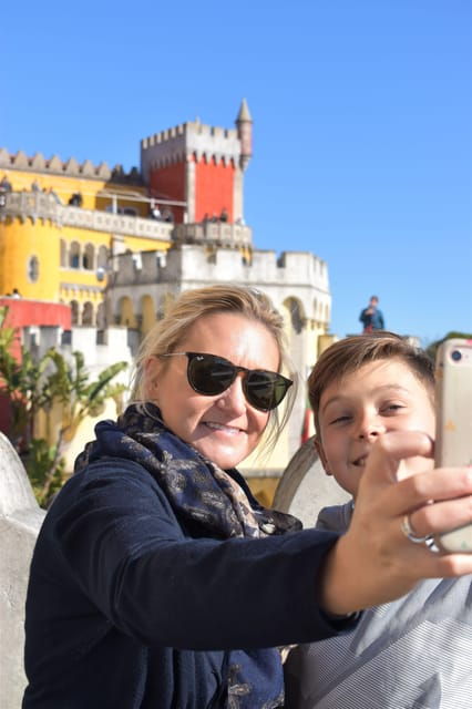 lisbon-pena-palace-sintra-regaleira-roca-cascais-tour