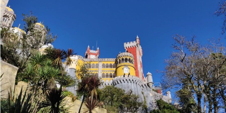 lisbon-sintra-pena-regaleira-cabo-da-roca-cascais