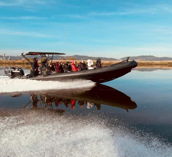 lisbon-speed-boat-monuments-tour-sunset