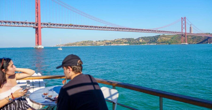 lisbon-tagus-river-boat-tour-with-one-drink-included