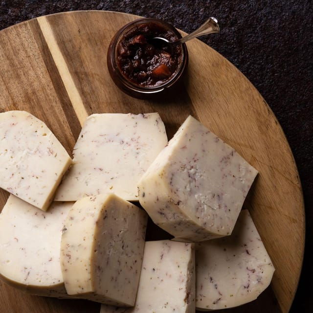 lofoten-stamsund-and-leknes-aimees-farm-experience