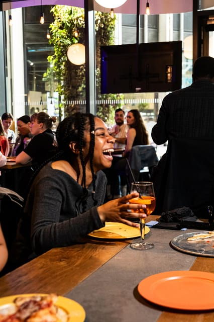 london-bottomless-brunch-comedy-the-ding-dong-gong-show