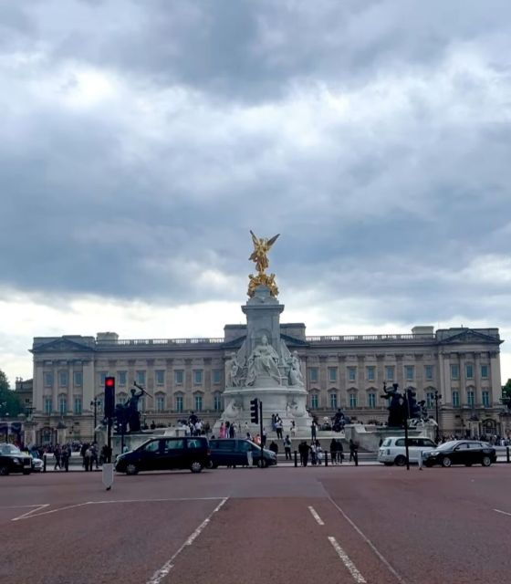 london-buckingham-palace-westminster-guided-walking-tour