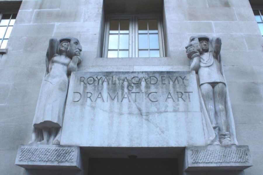 london-guided-agatha-christie-walking-tour