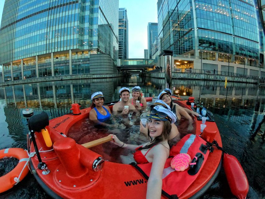 london-hot-tub-boat-guided-historical-docklands-cruise