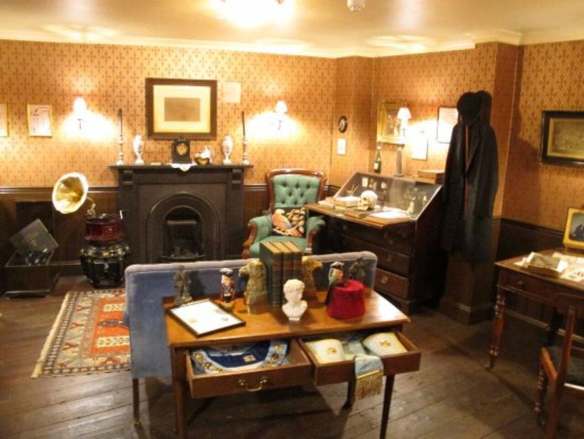 london-jack-the-ripper-walking-tour-and-ripper-museum-entry