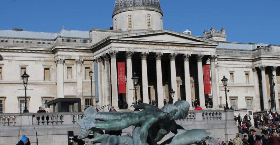 london-smartphone-heritage-walks-trafalgar-square