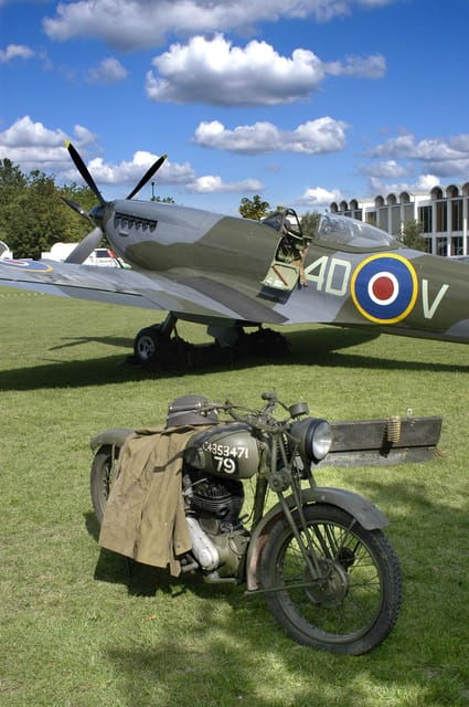 london-spitfire-cockpit-experience