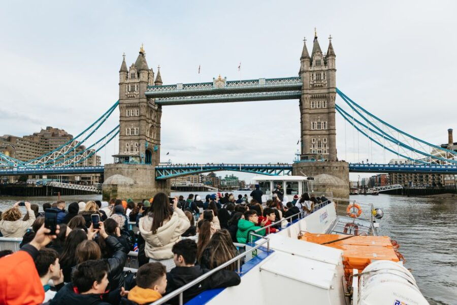 london-tootbus-must-see-hop-on-hop-off-bus-tour-with-cruise