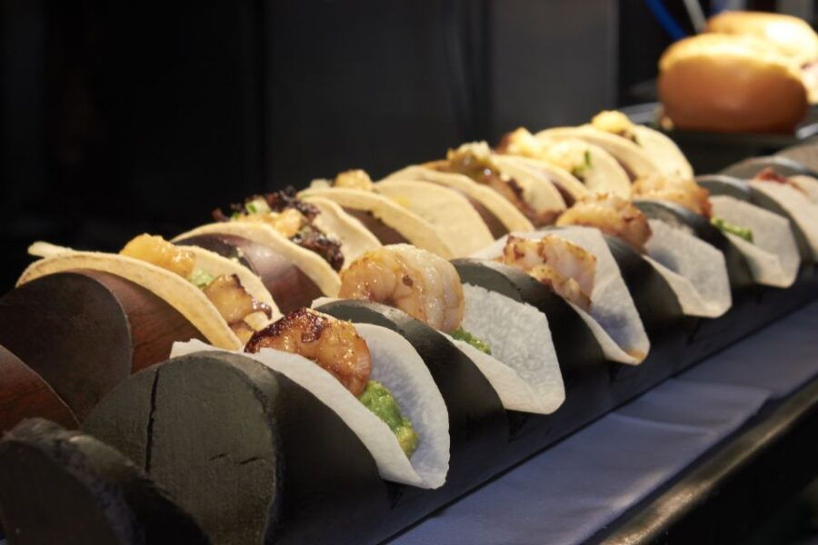 london-twilight-soho-food-drinks-tour