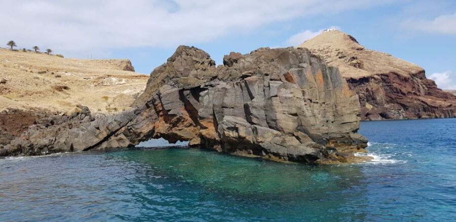 madeira-ponta-de-sao-lourenco-lighthouse-boat-tour