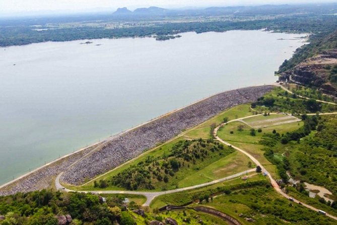 Maduru Oya National Park Private Safari with Naturalist - Key Points