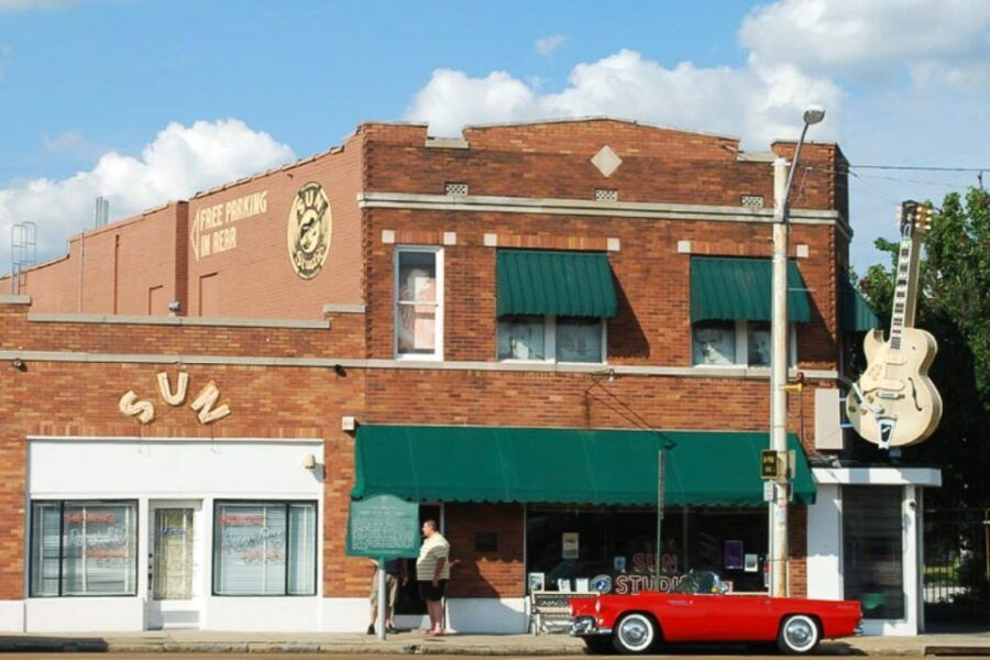 Memphis: Big Mojo Sun Studio + Music History 3-Hour Bus Tour