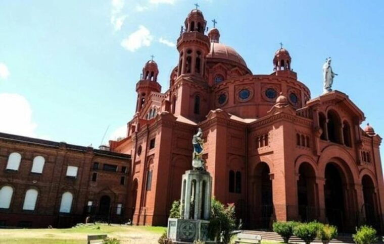 montevideo-highlights-walking-tour-with-a-guide-2