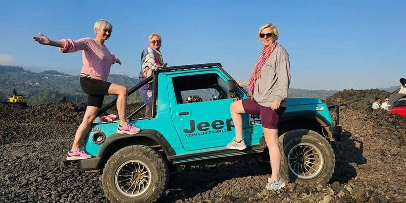 mount-batur-jeep-sunrise-and-natural-hot-spring-tour