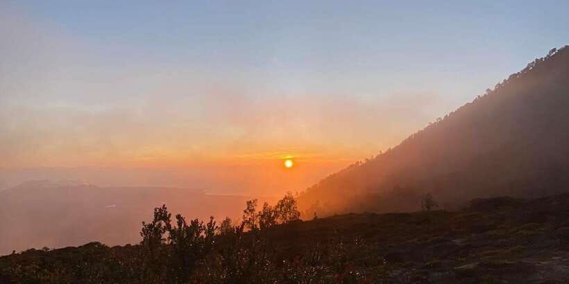 mount-ijen-blue-fire