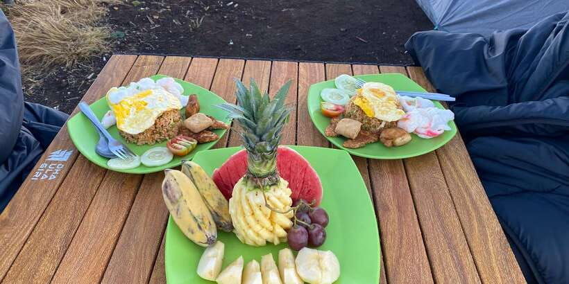 mount-rinjani-2-days-1-night-senaru-crater-rim-trek