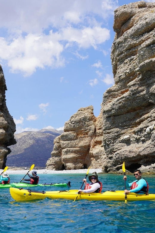 naxos-moutsouna-caves-sea-kayak-tour-snorkeling-picnic