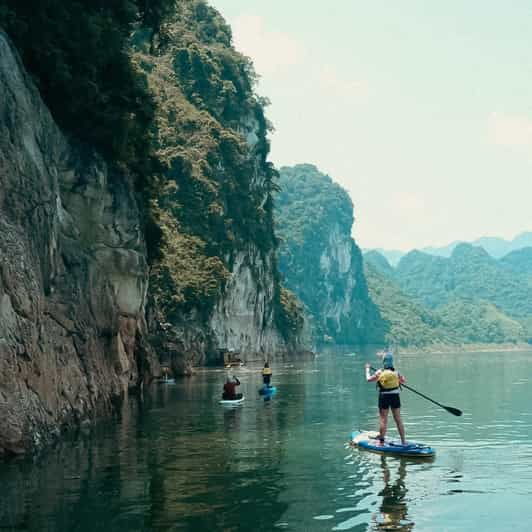 ngoi-hoa-bay-dragon-eyed-lake-sup-swim-adventure-tour