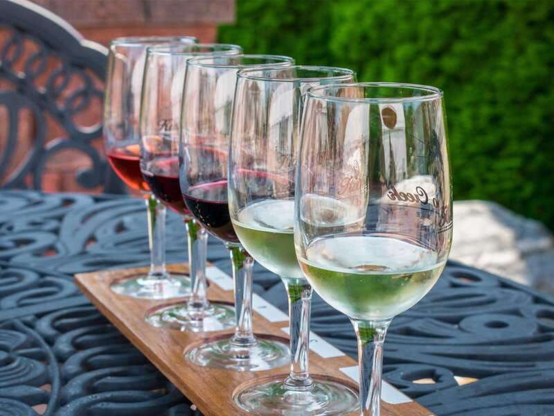 niagara-falls-public-niagara-wine-tour-with-transportation-2