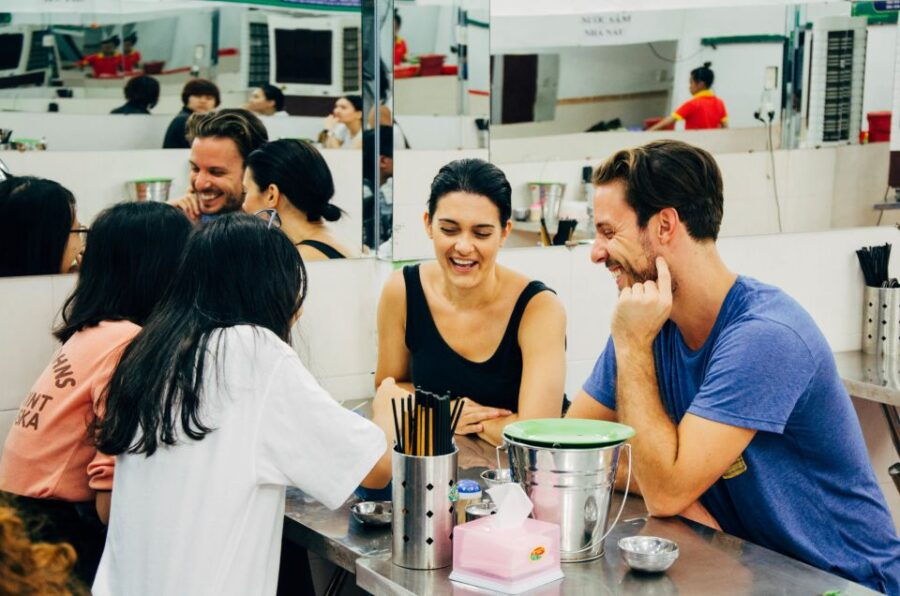 night-food-tour-explore-saigon-secrets