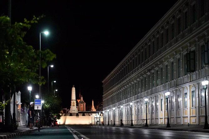 NR-02 KohRattanakosin old town cycling with Loha Prasat,The Giant Swing and more - In-Depth Look at the Tour Experience