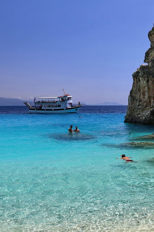 nydri-cruise-to-egremni-porto-katsiki-agiofili-of-lefkada