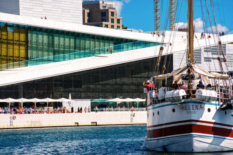 oslo-best-of-oslo-walking-tour-fjords-sightseeing-cruise