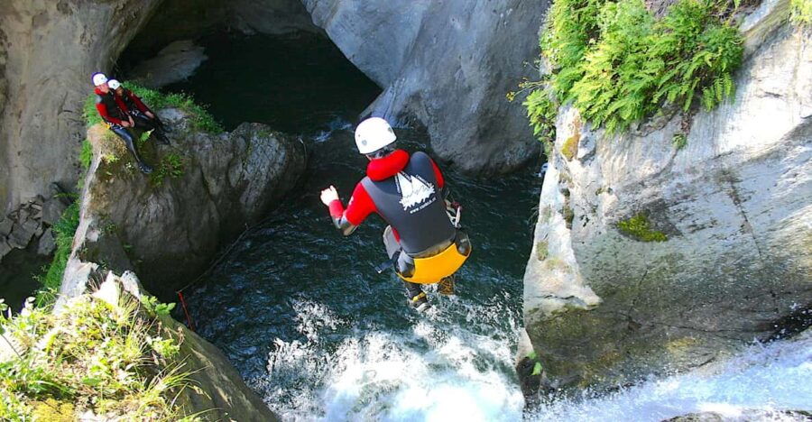 otztal-advanced-canyoning-at-auerklamm