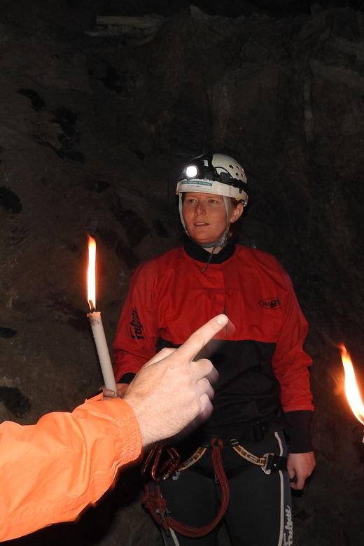 otztal-guided-cave-tour-for-beginners