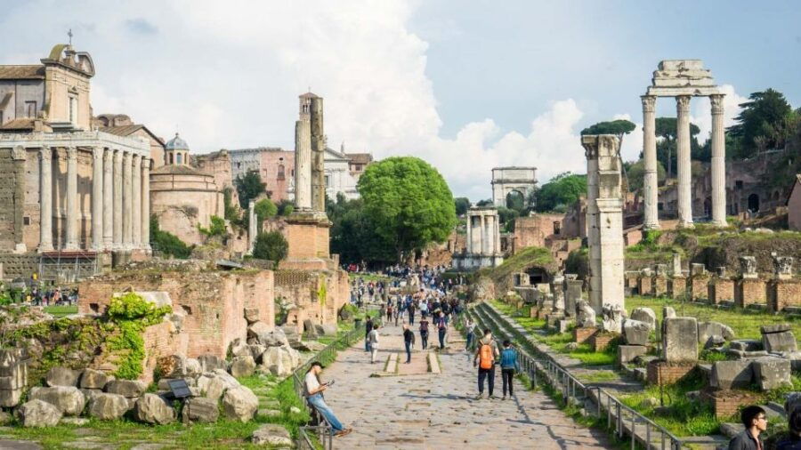 palatine-hill-and-roman-forum-tour-with-fast-track-entrance