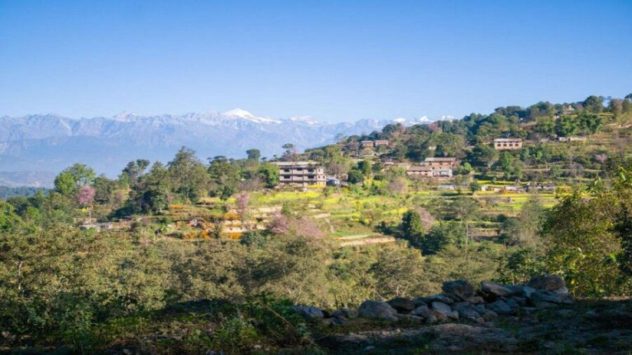 panoramic-day-hike-from-nagarkot-to-changunarayan-with-lunch