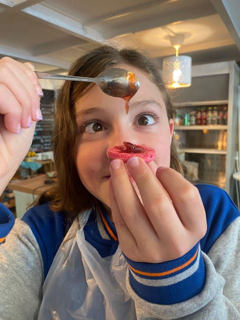 paris-macaron-baking-class-for-families-and-kids