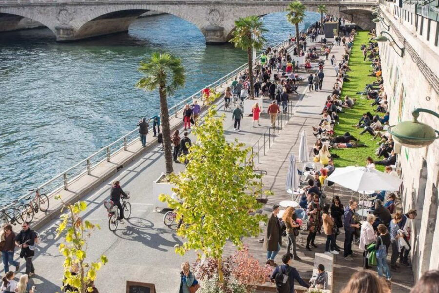 paris-private-tour-with-locals-highlights-hidden-gems