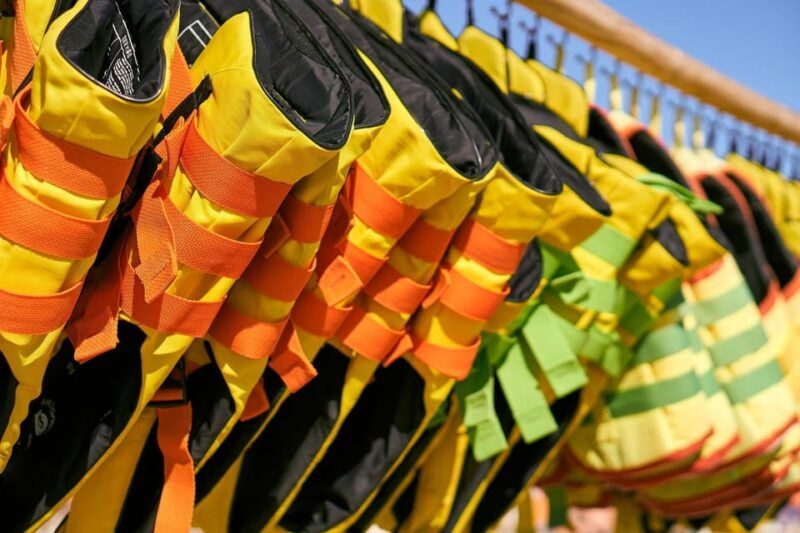 perissa-santorini-jet-skiing-tubing-and-kayaking-package