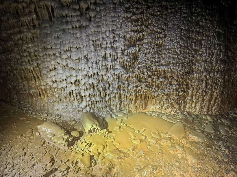 phong-nha-paradise-cave-4km-adventure