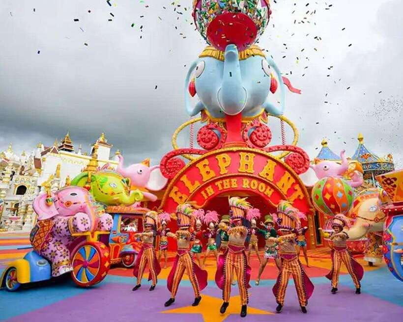 phuket-carnival-magic-show-royal-seat-with-dinner