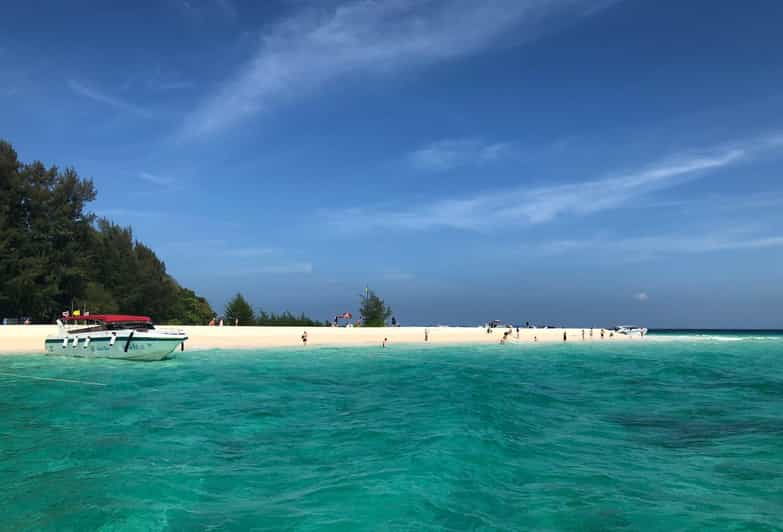 phuket-phi-phi-island-hopping-day-trip-by-speed-boat