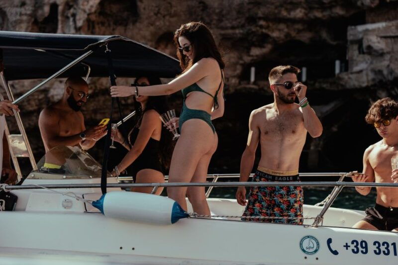 polignano-private-boat-cruise-to-the-caves-with-aperitif